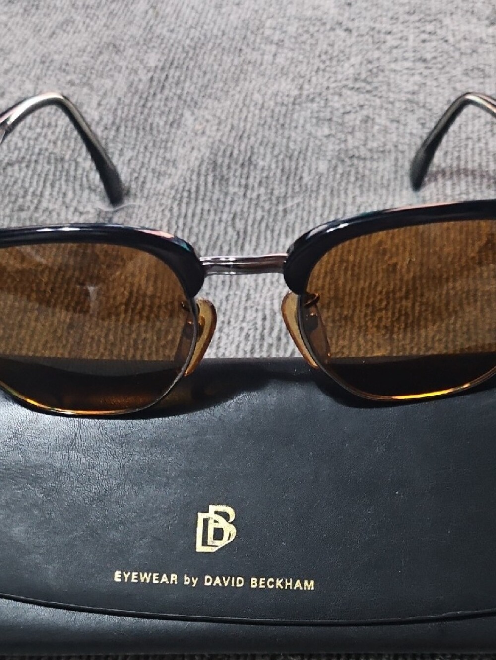 David Beckham Designer Mens Eyewear Brown Tinted Sunglasses - Picture 2 of 5